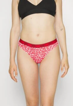 Hugo Triplet Thong Design 3 Pack - Thong 15 Hugo Triplet Thong Design 3 Pack - Thong -Hugo 00649c0cb0bb4f82a97d18a7285a10e1