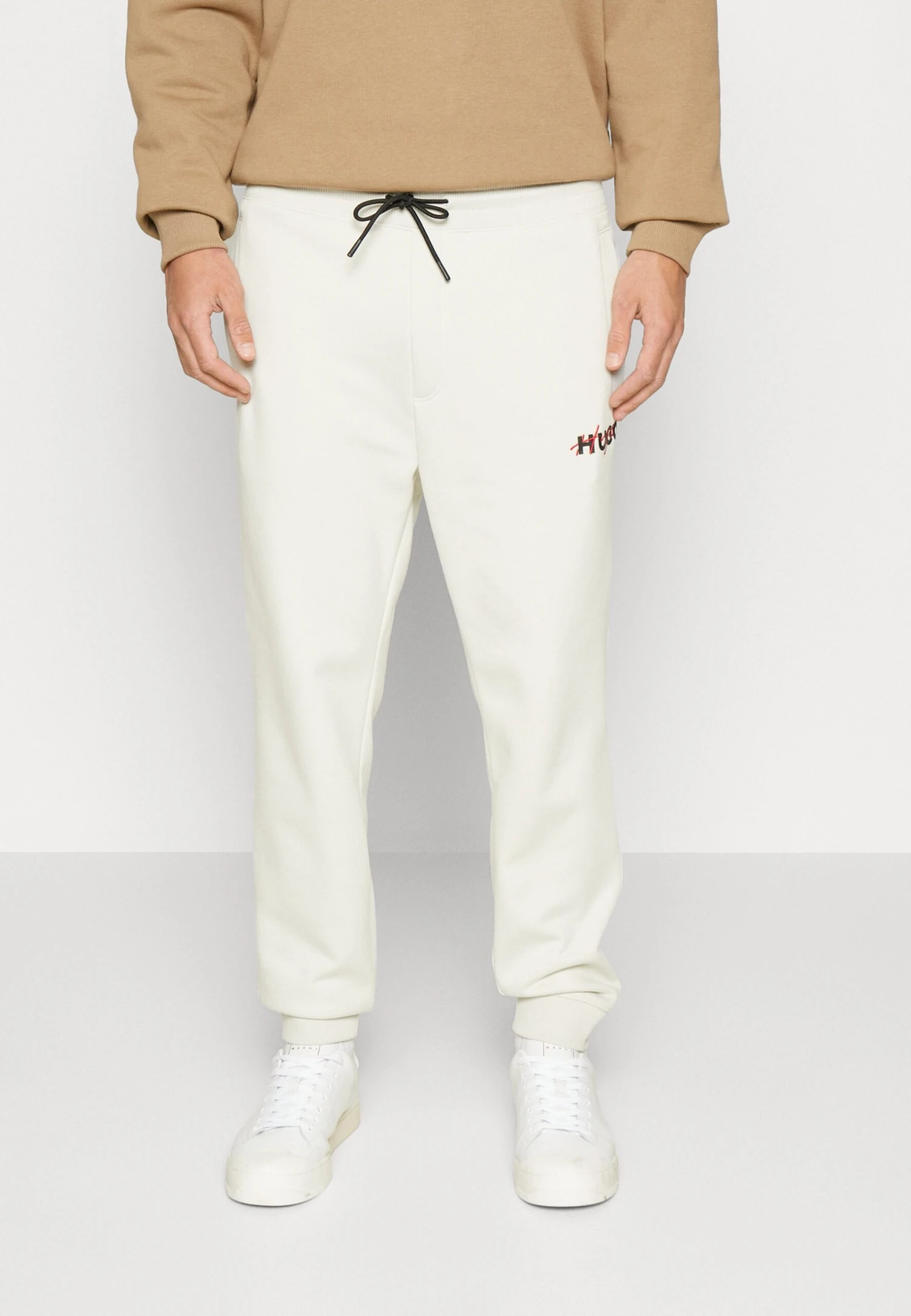 Hugo Drokko - Tracksuit Bottoms - Light Pastel Green 3 Hugo Drokko - Tracksuit Bottoms - Light Pastel Green