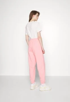 Hugo Relaxed Jogger - Tracksuit Bottoms - Bright Pink -Hugo 041128e1946e40b3b8a57a91be8eecd9