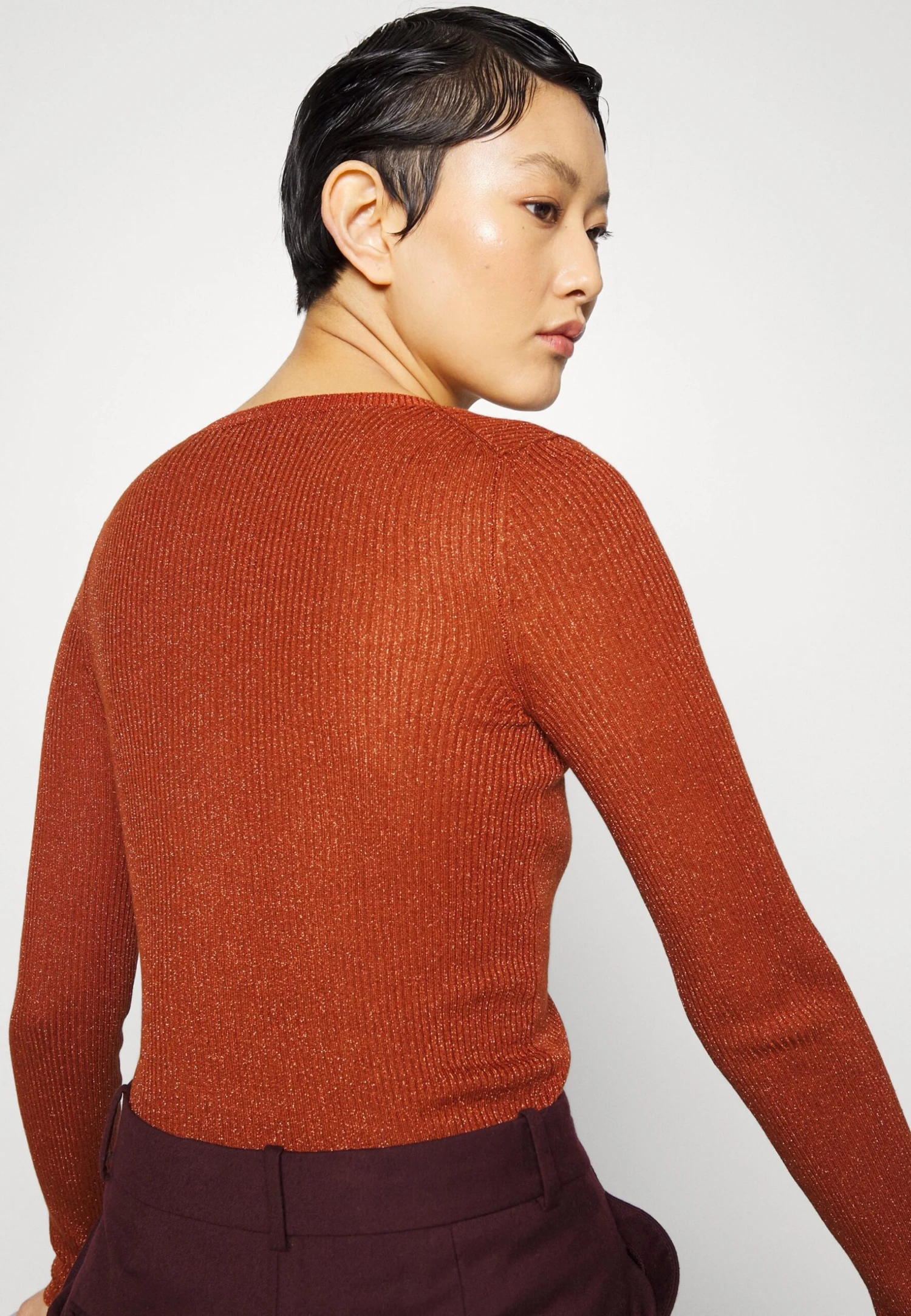 Hugo Sunessy - Jumper - Dark Red 6 Hugo Sunessy - Jumper - Dark Red - Image 4