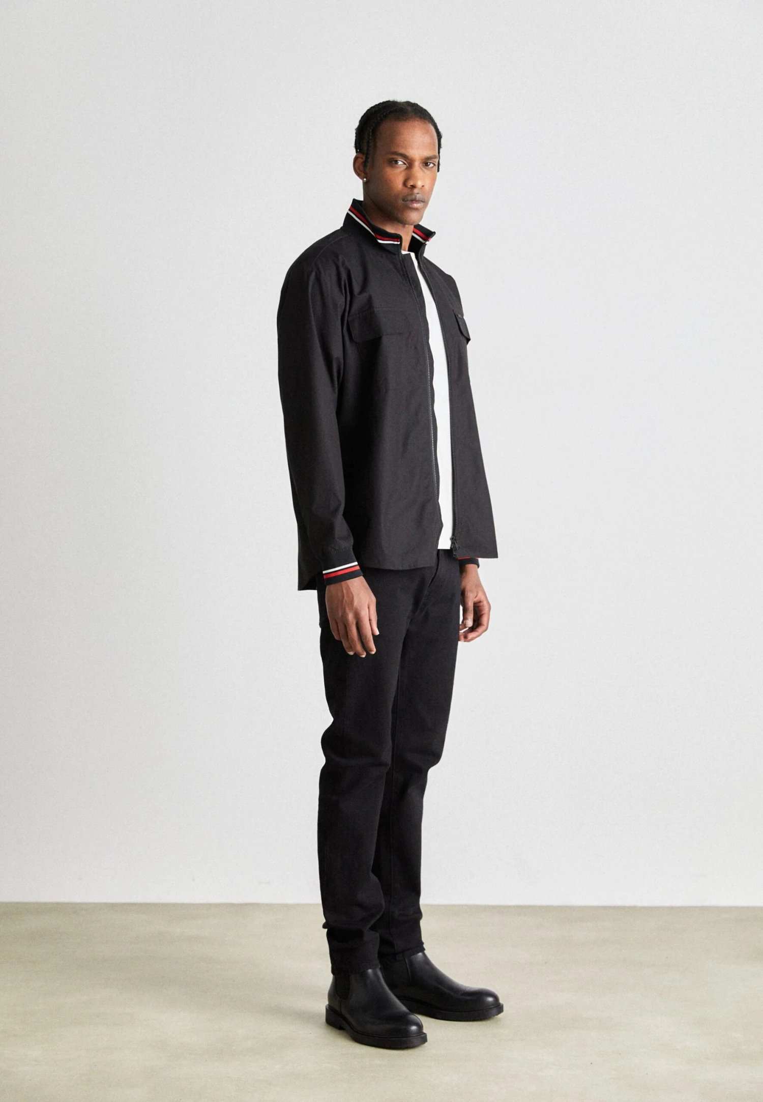 Hugo Ebione - Summer Jacket - Black 4 Hugo Ebione - Summer Jacket - Black - Image 2