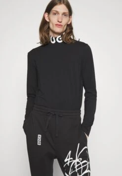 Hugo Drangell - Tracksuit Bottoms - Black -Hugo 07aa8bb87f7d427f9d5fdefeb59b79a1