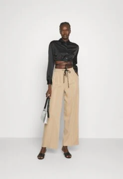 Hugo Hasabella - Trousers 8 Hugo Hasabella - Trousers -Hugo 0c33653ee7eb4cb2a9232884c1a51bb2