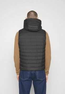 Hugo Beneto - Waistcoat - Black -Hugo 0d182624d2c34a9db957ada66c5c7276