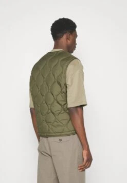 Hugo Bethano - Waistcoat - Open Green 10 Hugo Bethano - Waistcoat - Open Green -Hugo 0d1d1aef2b0540eda4f3a92dab68052e