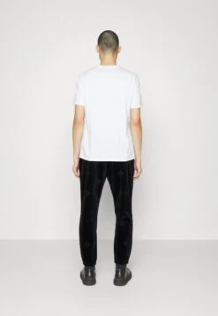 Hugo Daboon - Tracksuit Bottoms - Black 9 Hugo Daboon - Tracksuit Bottoms - Black -Hugo 0f233da354f6443fb43498b825dc6762