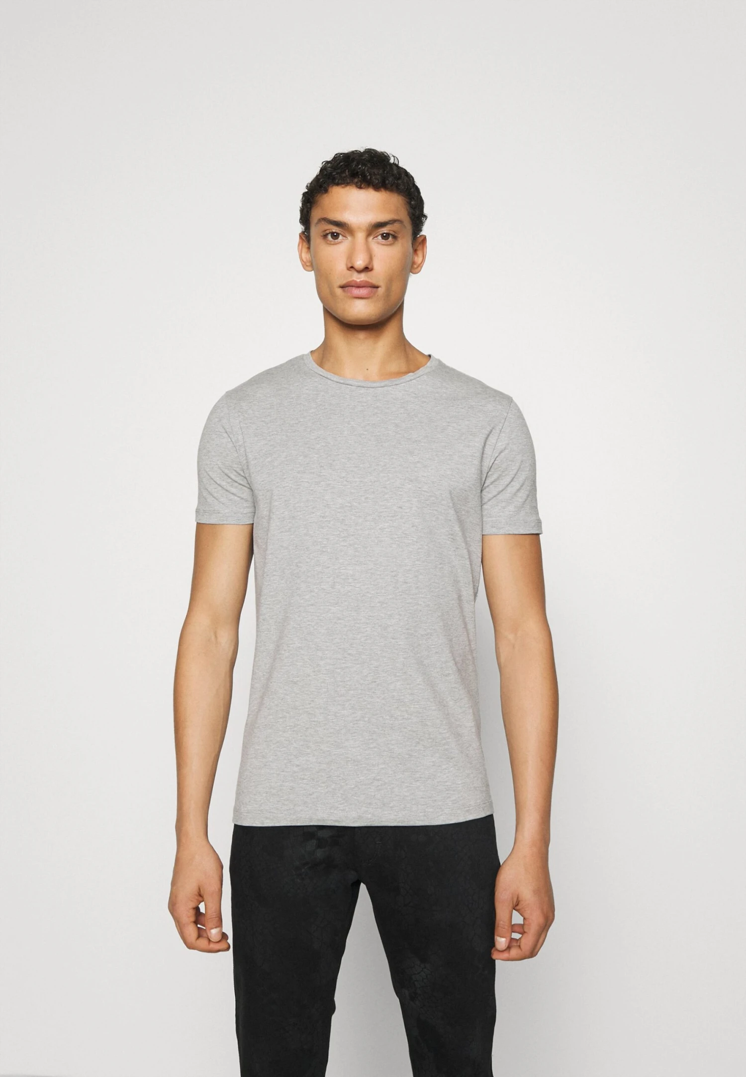 Hugo Round 2 Pack - Basic T-Shirt - Grey/Grey 4 Hugo Round 2 Pack - Basic T-Shirt - Grey/Grey - Image 2