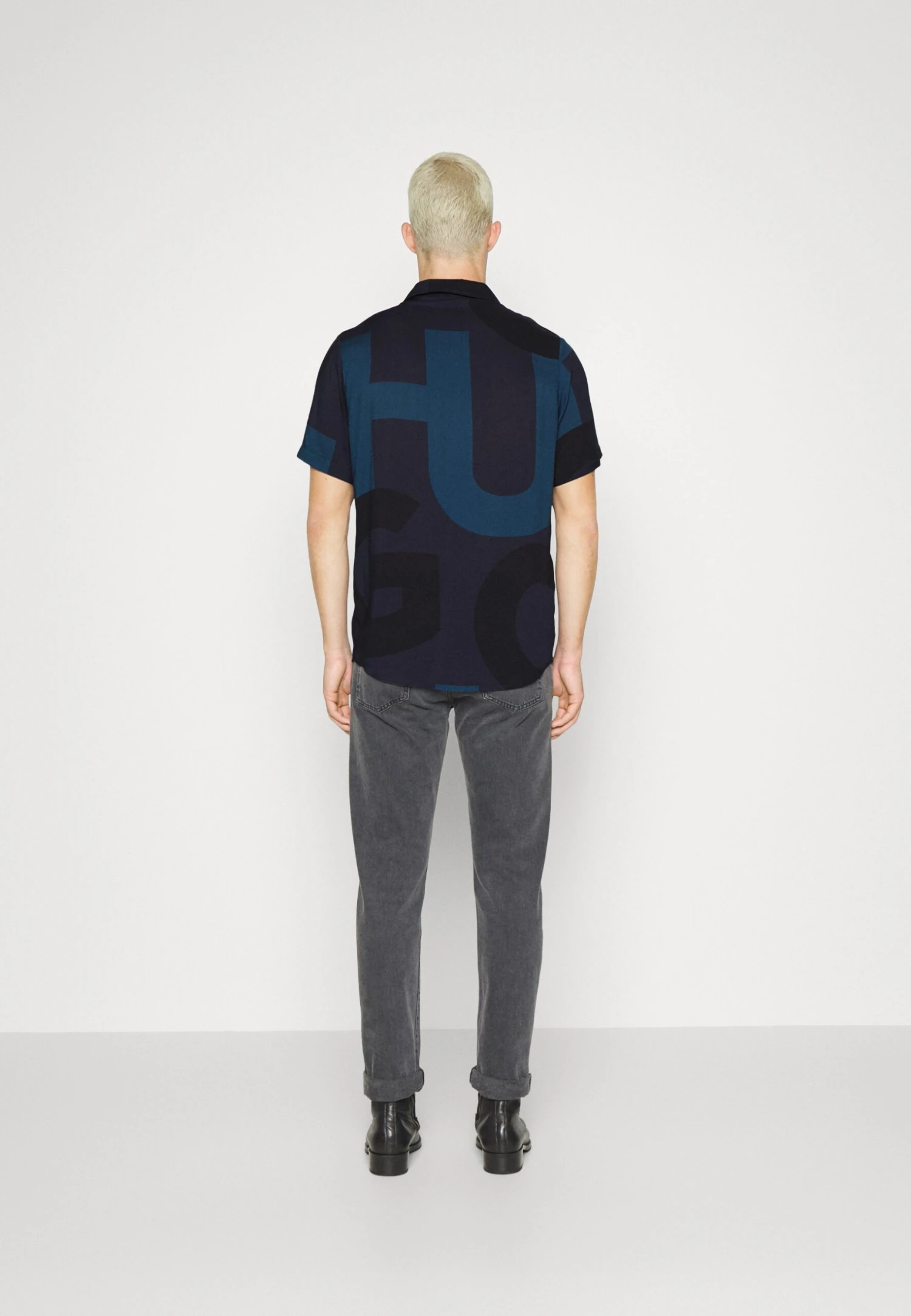 Hugo Ellino - Shirt - Dark Blue 5 Hugo Ellino - Shirt - Dark Blue - Image 3