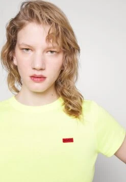 Hugo Classic Tee - Basic T-Shirt - Yellow Thirteen -Hugo 13bbd105b700459090dd9b3a2b802f66