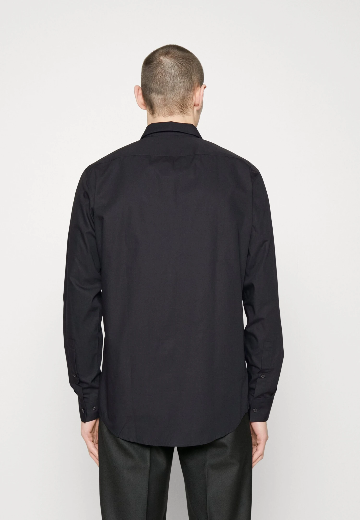 Hugo Vernon - Shirt - Black 5 Hugo Vernon - Shirt - Black - Image 3