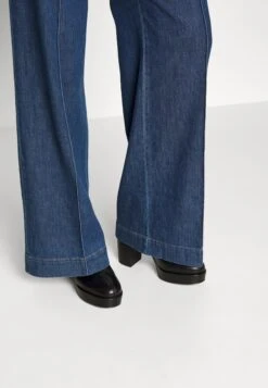 Hugo Heleda - Relaxed Fit Jeans - Dark Blue/Petrol -Hugo 18d4377e8cb14da9b44da24a48e9d991