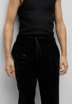 Hugo Howard - Trousers - Black One -Hugo 194b9f53a1614266ab4928bce6428e19