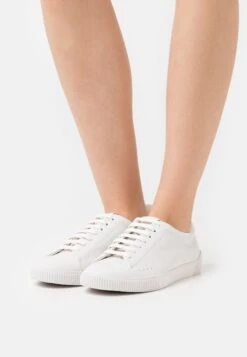 Hugo Tenn - Trainers - White