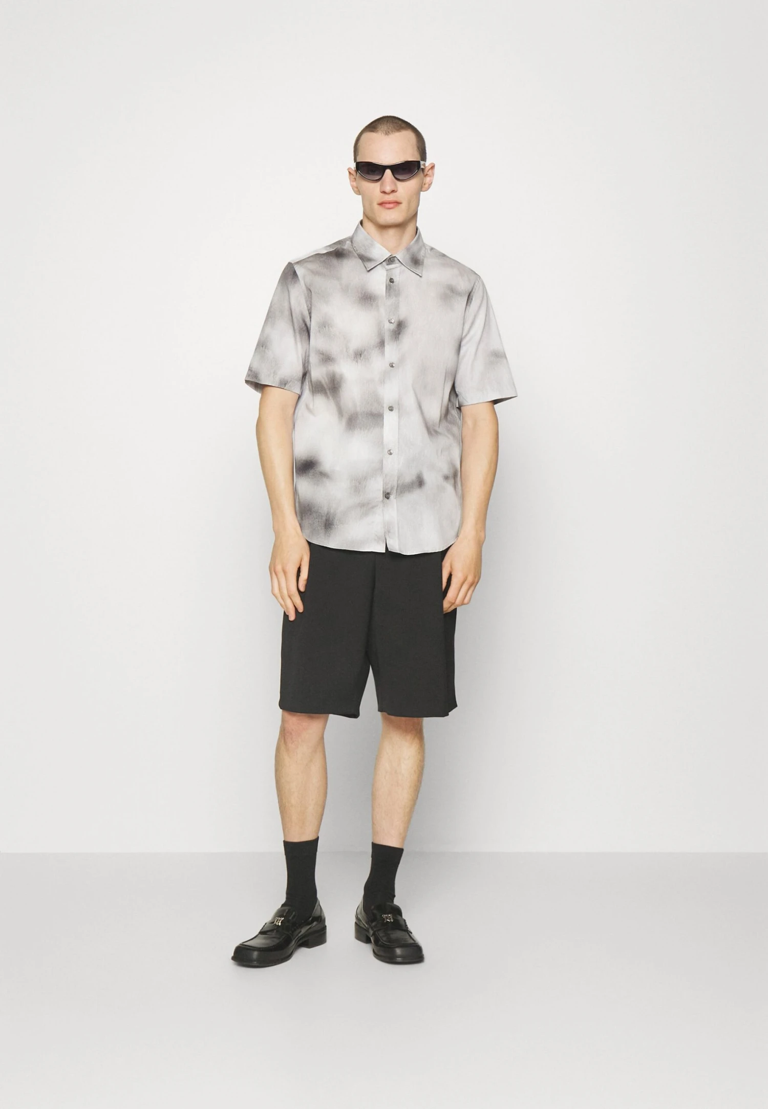 Hugo Fabo - Shorts - Black 4 Hugo Fabo - Shorts - Black - Image 2