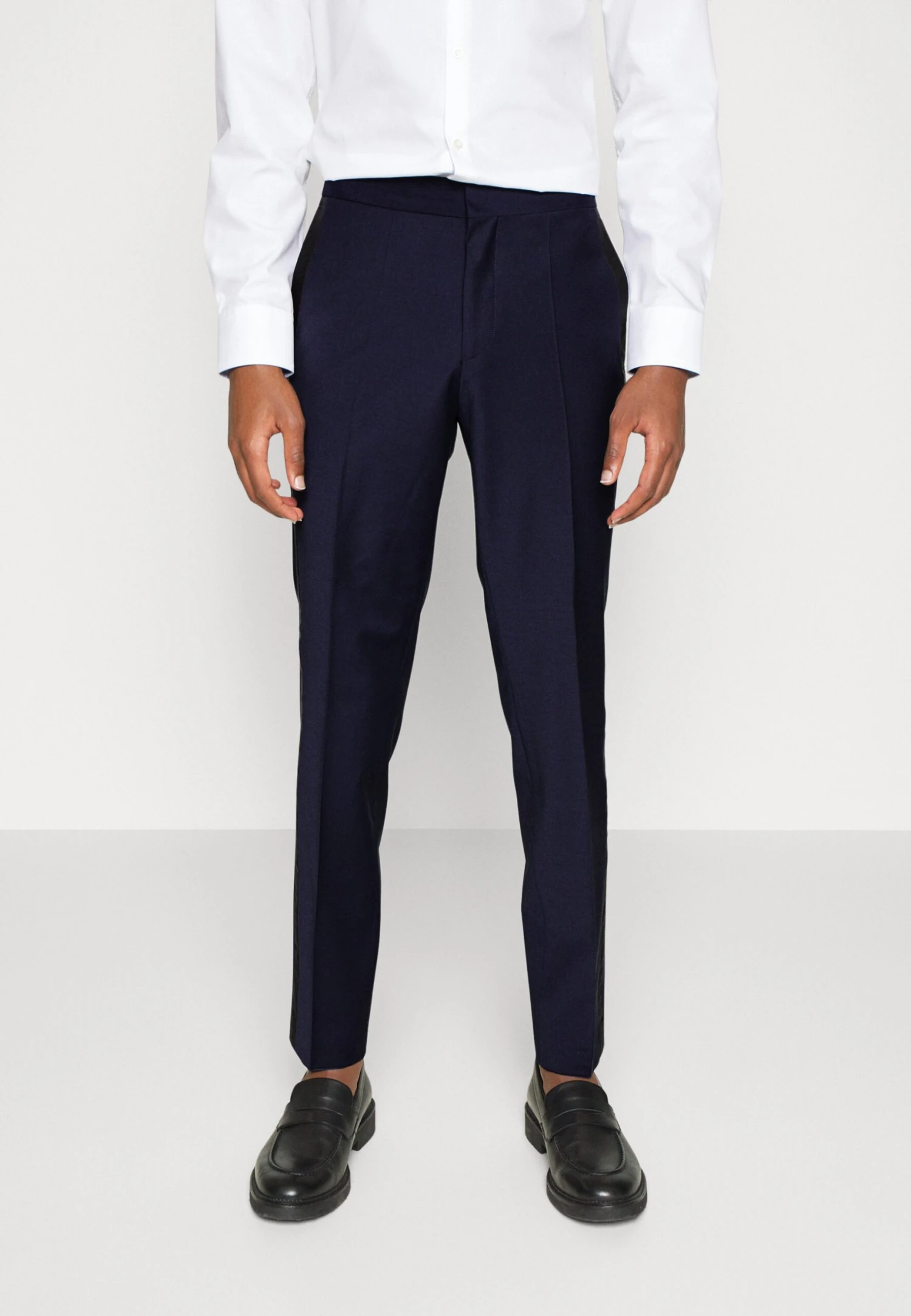 Hugo Hesten - Trousers - Dark Blue 3 Hugo Hesten - Trousers - Dark Blue