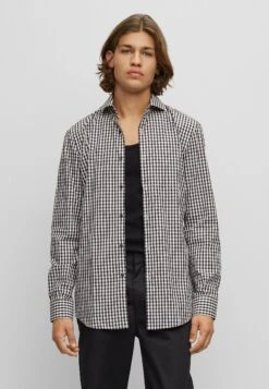 Hugo Kason - Shirt - Black Two