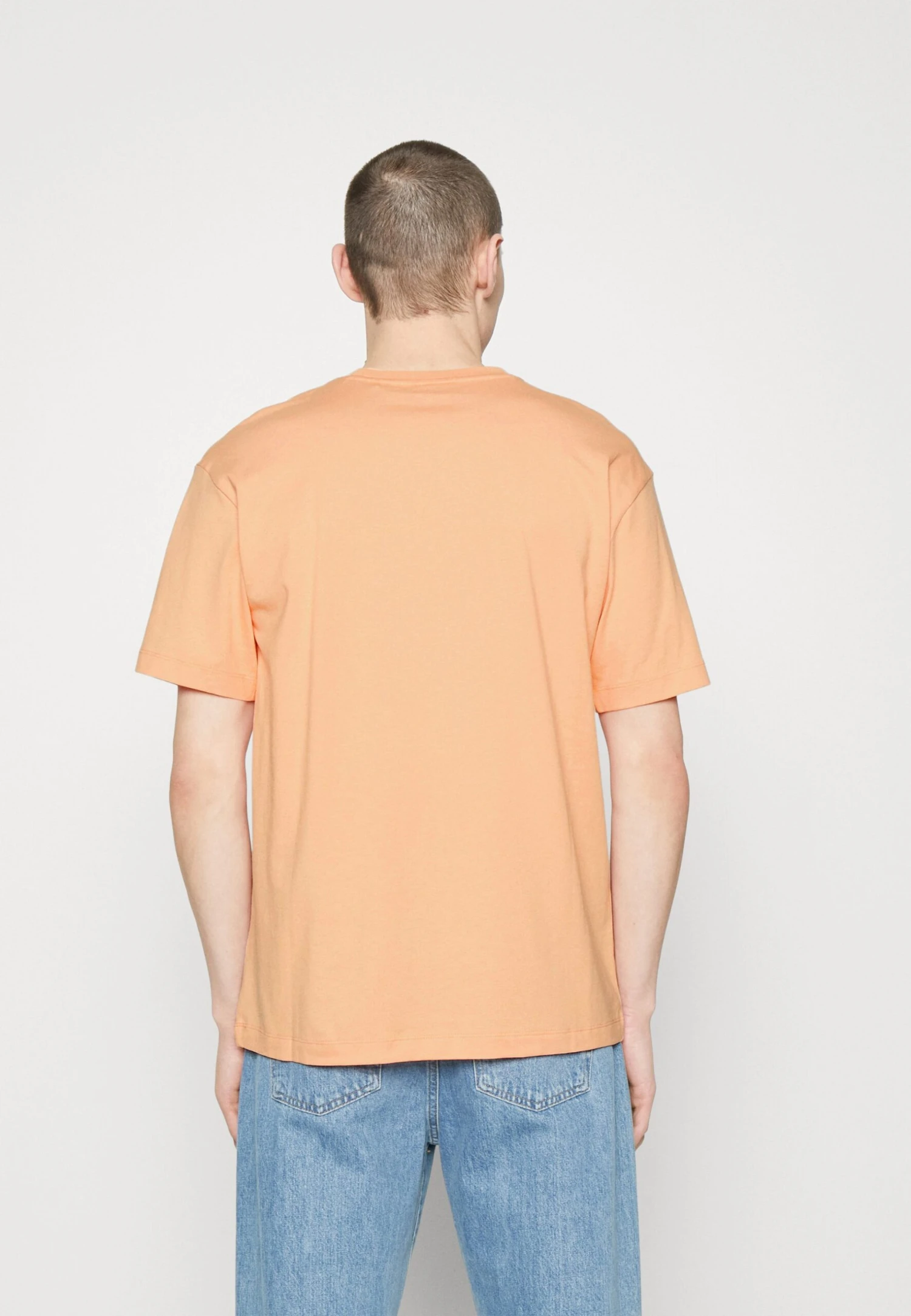 Hugo Print T-Shirt - Light/Pastel Red 5 Hugo Print T-Shirt - Light/Pastel Red - Image 3