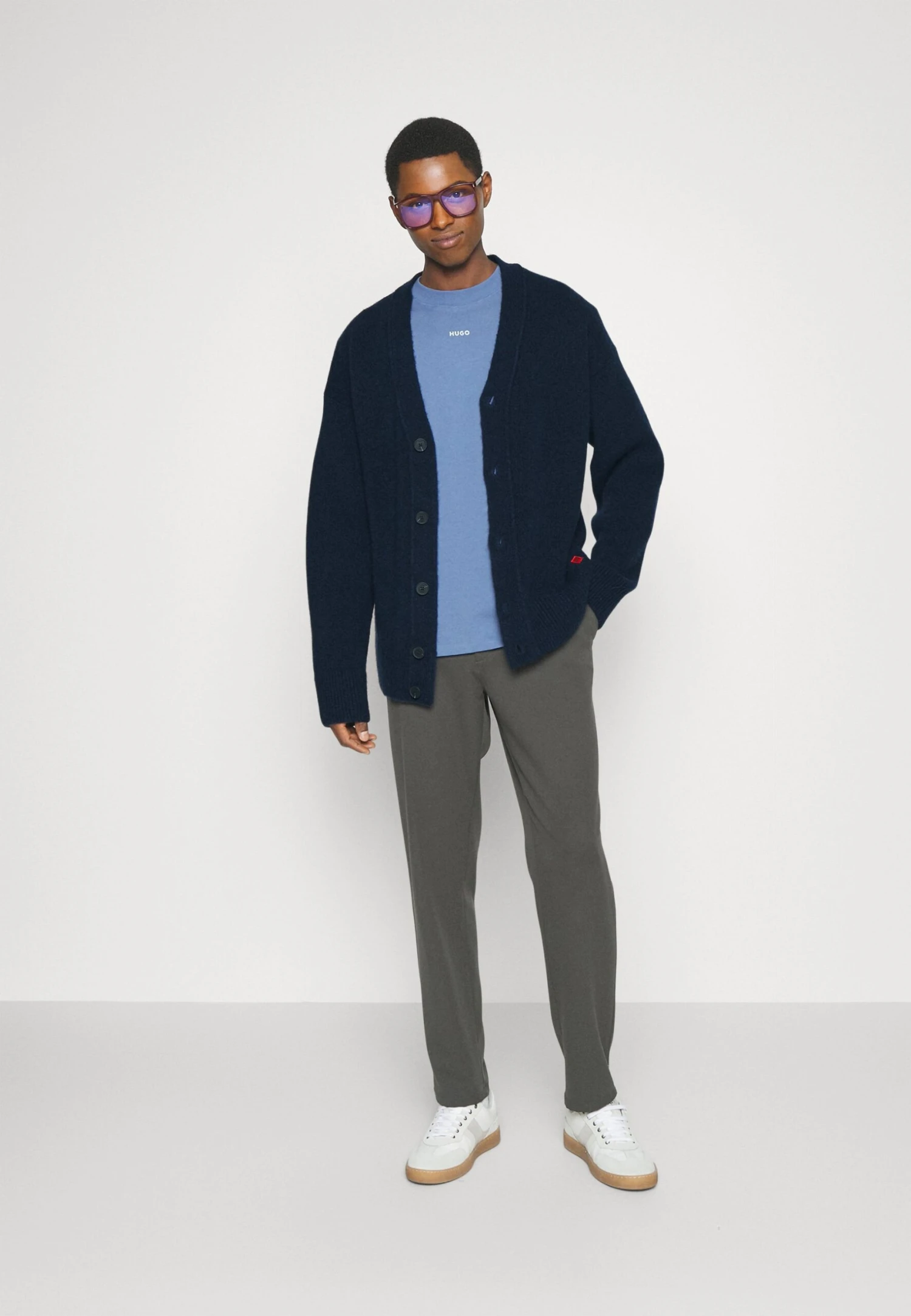 Hugo Sopro - Cardigan - Navy 4 Hugo Sopro - Cardigan - Navy - Image 2