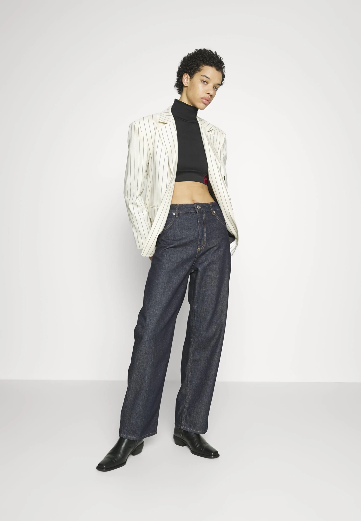 Hugo Gisanna - Relaxed Fit Jeans - Dark Blue 4 Hugo Gisanna - Relaxed Fit Jeans - Dark Blue - Image 2