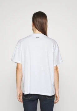 Hugo Dorene - Print T-Shirt -Hugo 292f9cbc98474910abf9622245cb7441