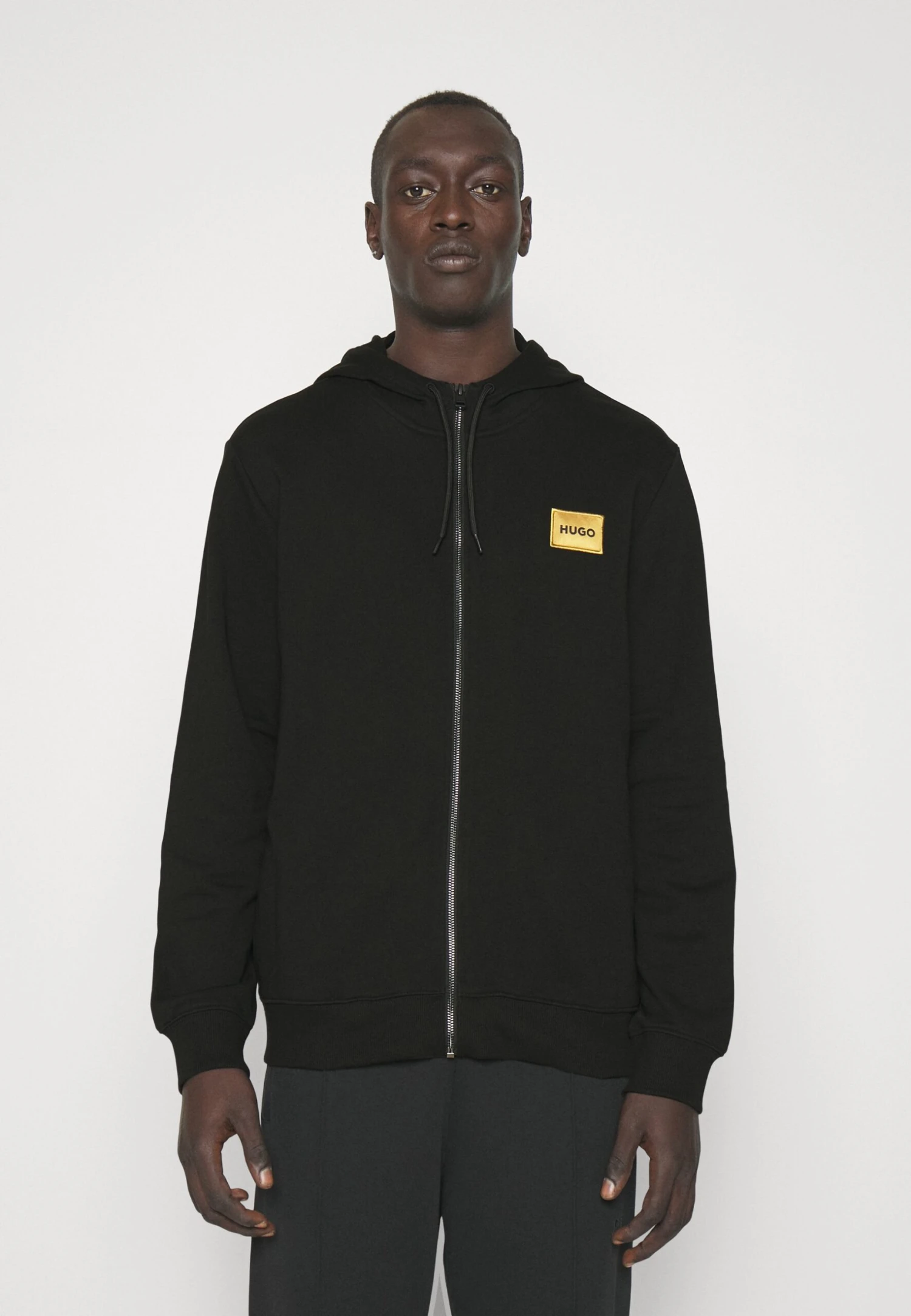 Hugo Daple - Zip-Up Sweatshirt - Black 3 Hugo Daple - Zip-Up Sweatshirt - Black