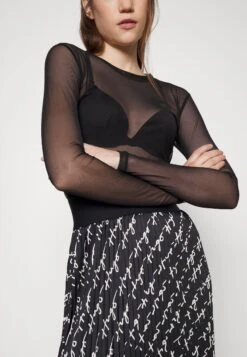 Hugo Diralina - Long Sleeved Top - Black -Hugo 3075f0174a1f487eb8799b6aca0e735a