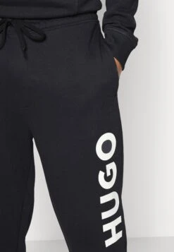 Hugo Dutschi - Tracksuit Bottoms - Dark Blue 11 Hugo Dutschi - Tracksuit Bottoms - Dark Blue -Hugo 3241546515844e3dbc74a42a00ee36d1