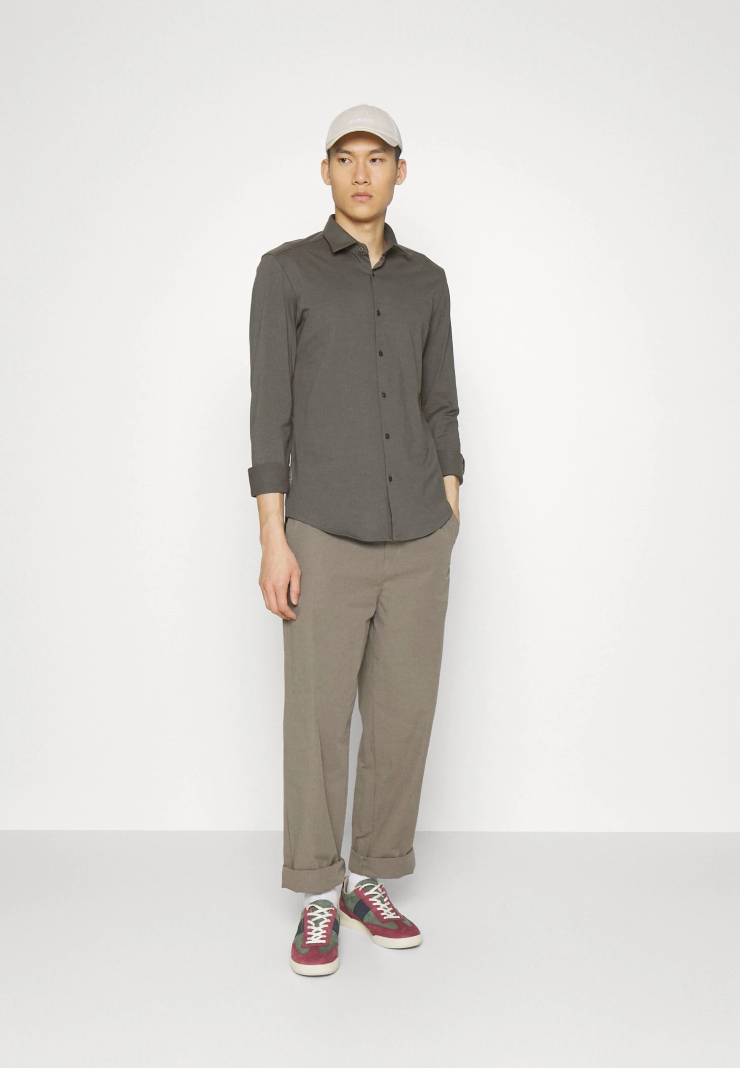 Hugo Kenno - Shirt - Medium Grey 4 Hugo Kenno - Shirt - Medium Grey - Image 2