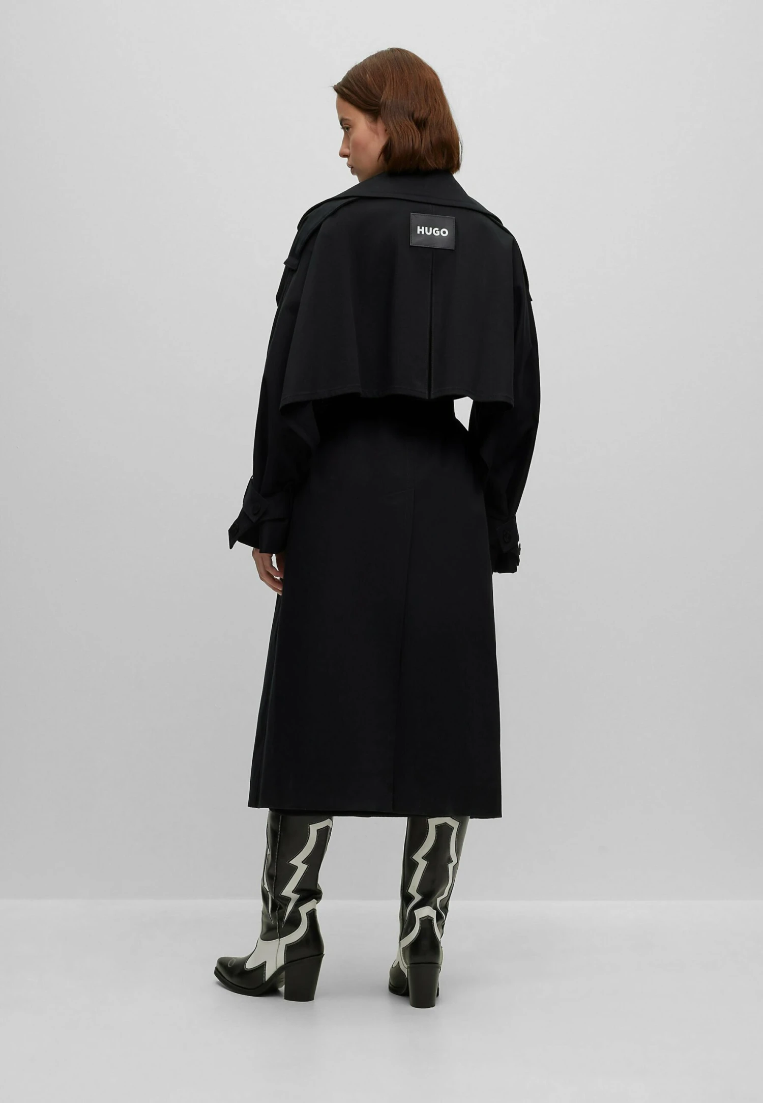 Hugo Mannika - Trenchcoat - Black One 5 Hugo Mannika - Trenchcoat - Black One - Image 3