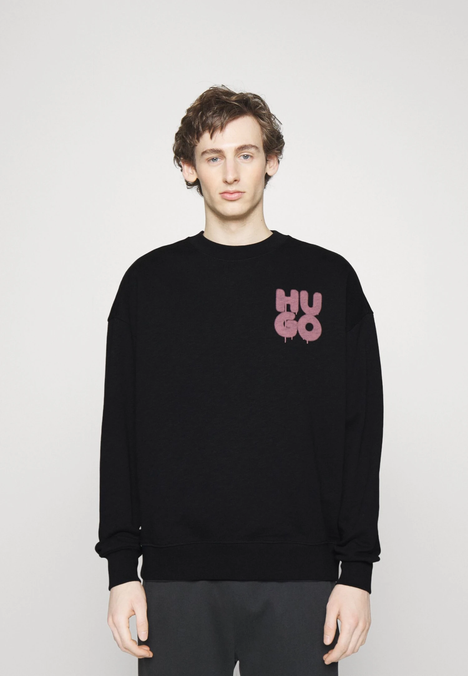 Hugo Daraz - Sweatshirt - Black 3 Hugo Daraz - Sweatshirt - Black