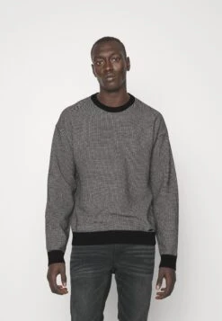 Hugo Scol - Jumper - Black