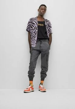 Hugo Dale - Cargo Trousers - Dark Grey Two -Hugo 377da5f036b54ba6b9a94e2abc3dcb54