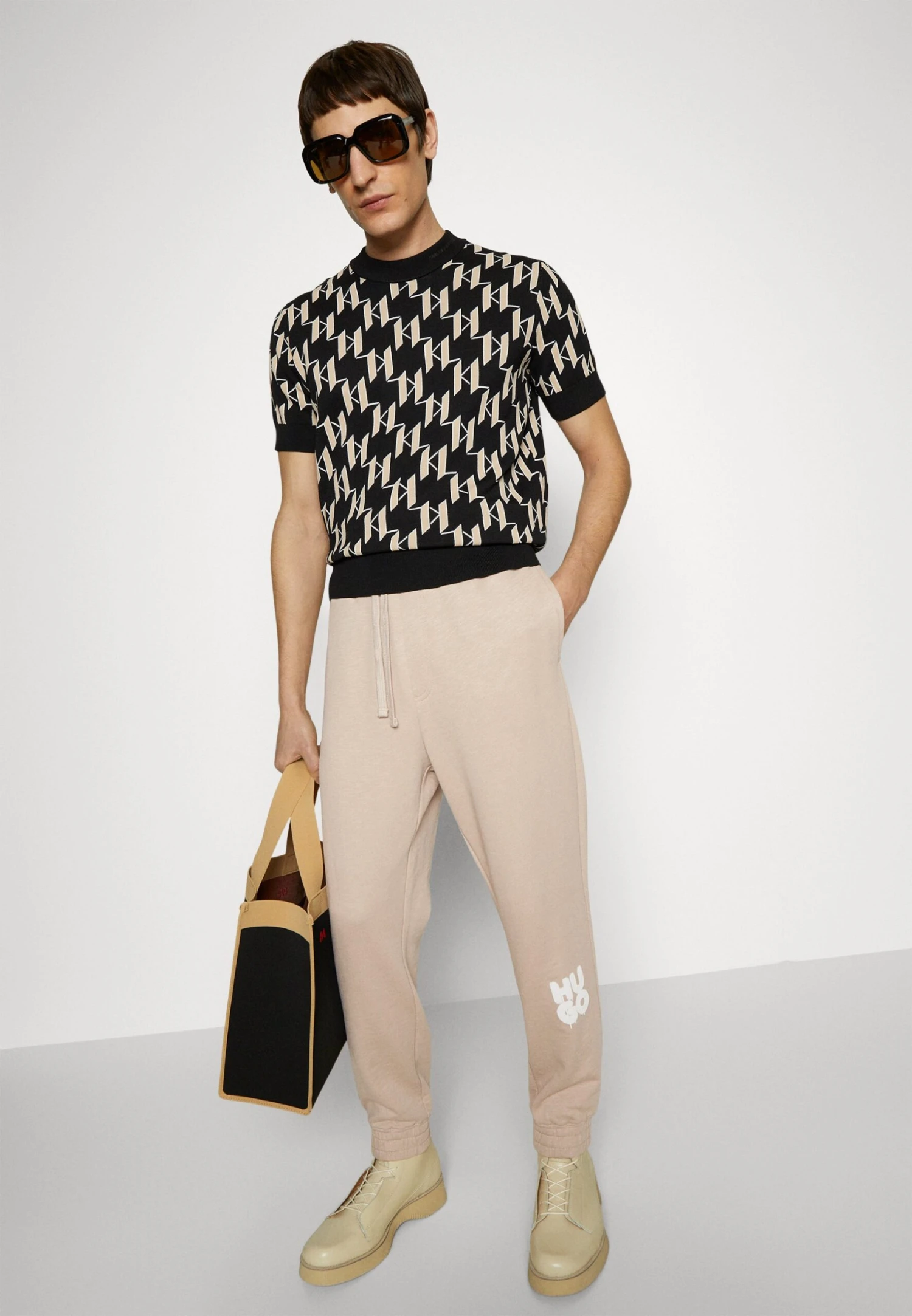 Hugo Dajama - Tracksuit Bottoms - Light Beige 6 Hugo Dajama - Tracksuit Bottoms - Light Beige - Image 4