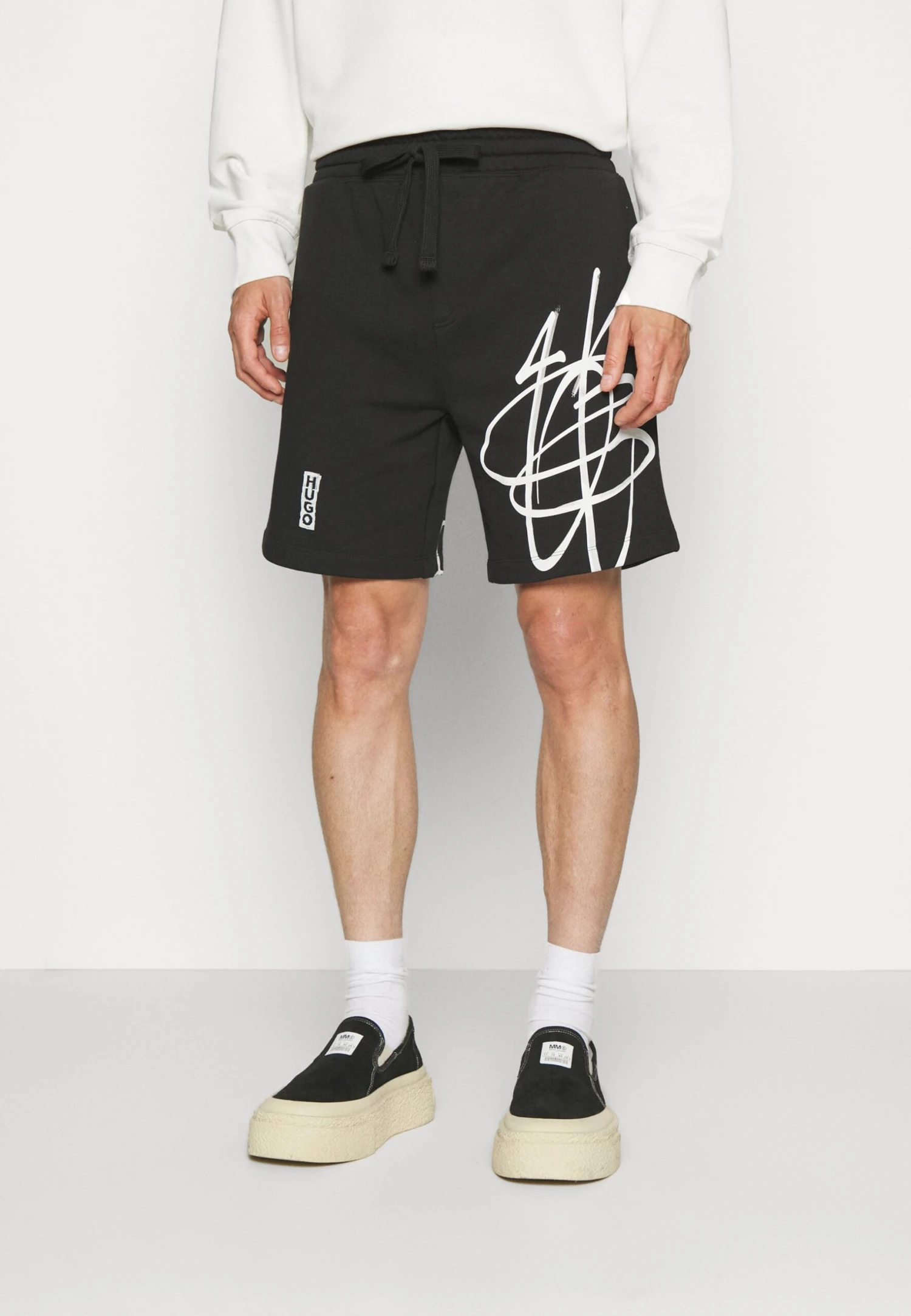 Hugo Dabsaroka - Shorts - Black 3 Hugo Dabsaroka - Shorts - Black