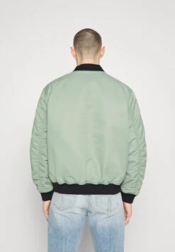 Hugo Byler - Bomber Jacket - Light Pastel Green -Hugo 4a3fdae187a043d3ab97a0bc70bf7786