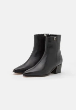 Hugo Kiara Zipbootie - Classic Ankle Boots - Black -Hugo 4b9ebfb0ad2d461ca29c2aab6621c891