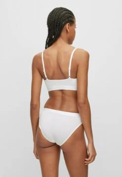 Hugo Triplet Pure 3 Pack - Briefs - White -Hugo 4ce05900ca4a4626b5ca744421cce572