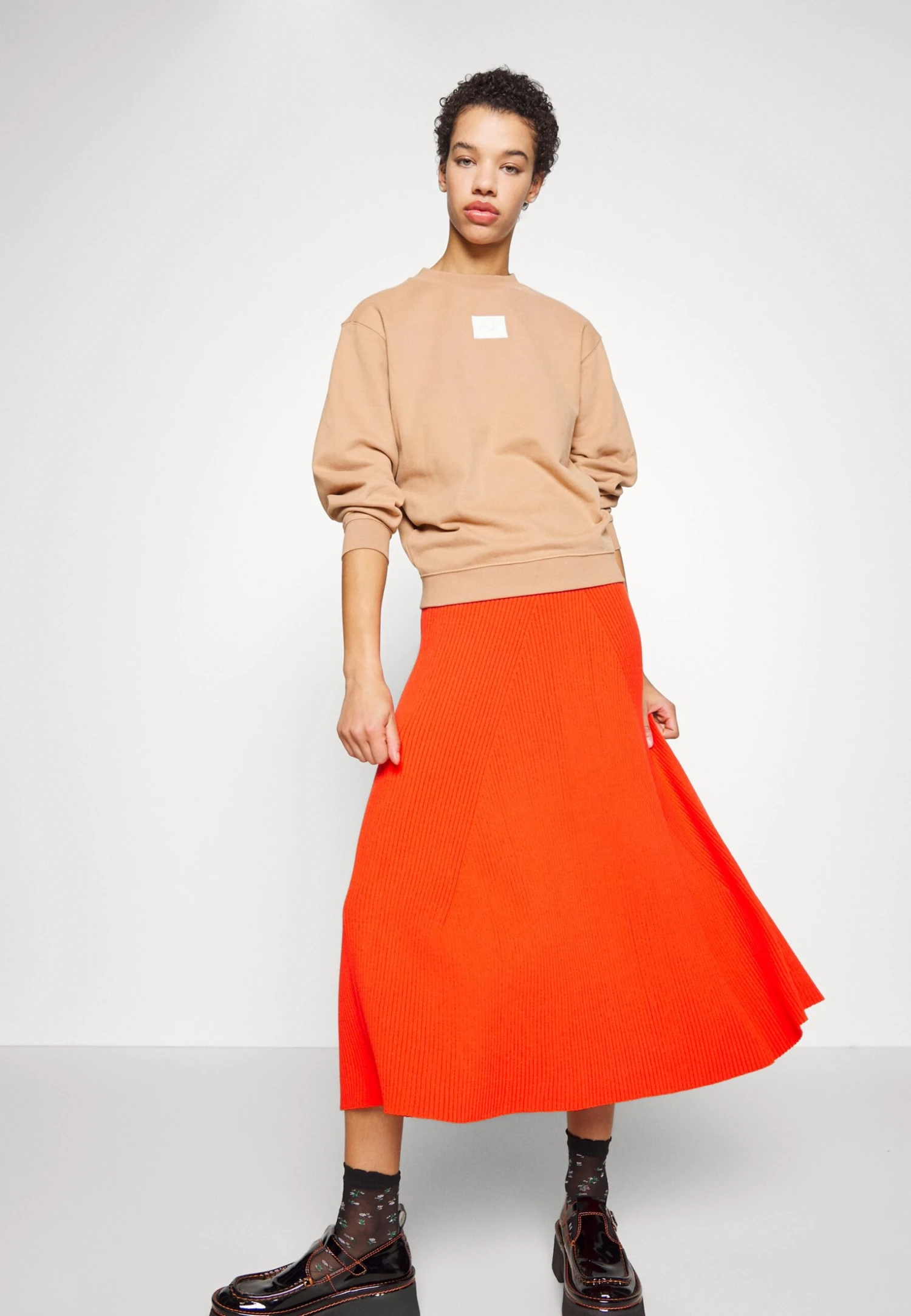 Hugo Demorola - Sweatshirt - Light/Pastel Brown 7 Hugo Demorola - Sweatshirt - Light/Pastel Brown - Image 5