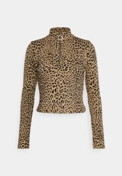 Hugo Long Sleeved Top - Long Sleeved Top -Hugo 5139d54056d2400486f5aaf61a7ab091