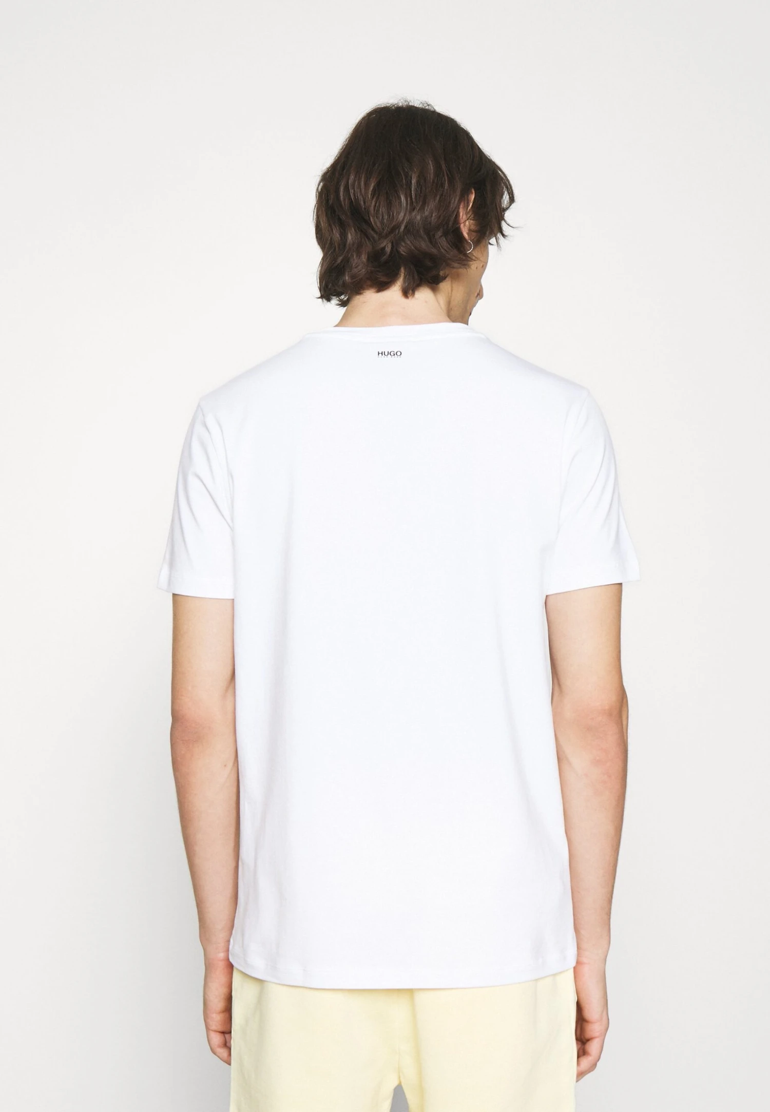 Hugo Round 2 Pack - Basic T-Shirt - White/Grey 5 Hugo Round 2 Pack - Basic T-Shirt - White/Grey - Image 3