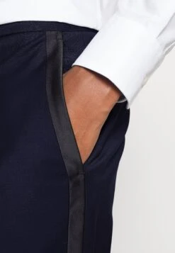 Hugo Hesten - Trousers - Dark Blue 13 Hugo Hesten - Trousers - Dark Blue -Hugo 52c316051e7b49ab82dec7187f2d51a3