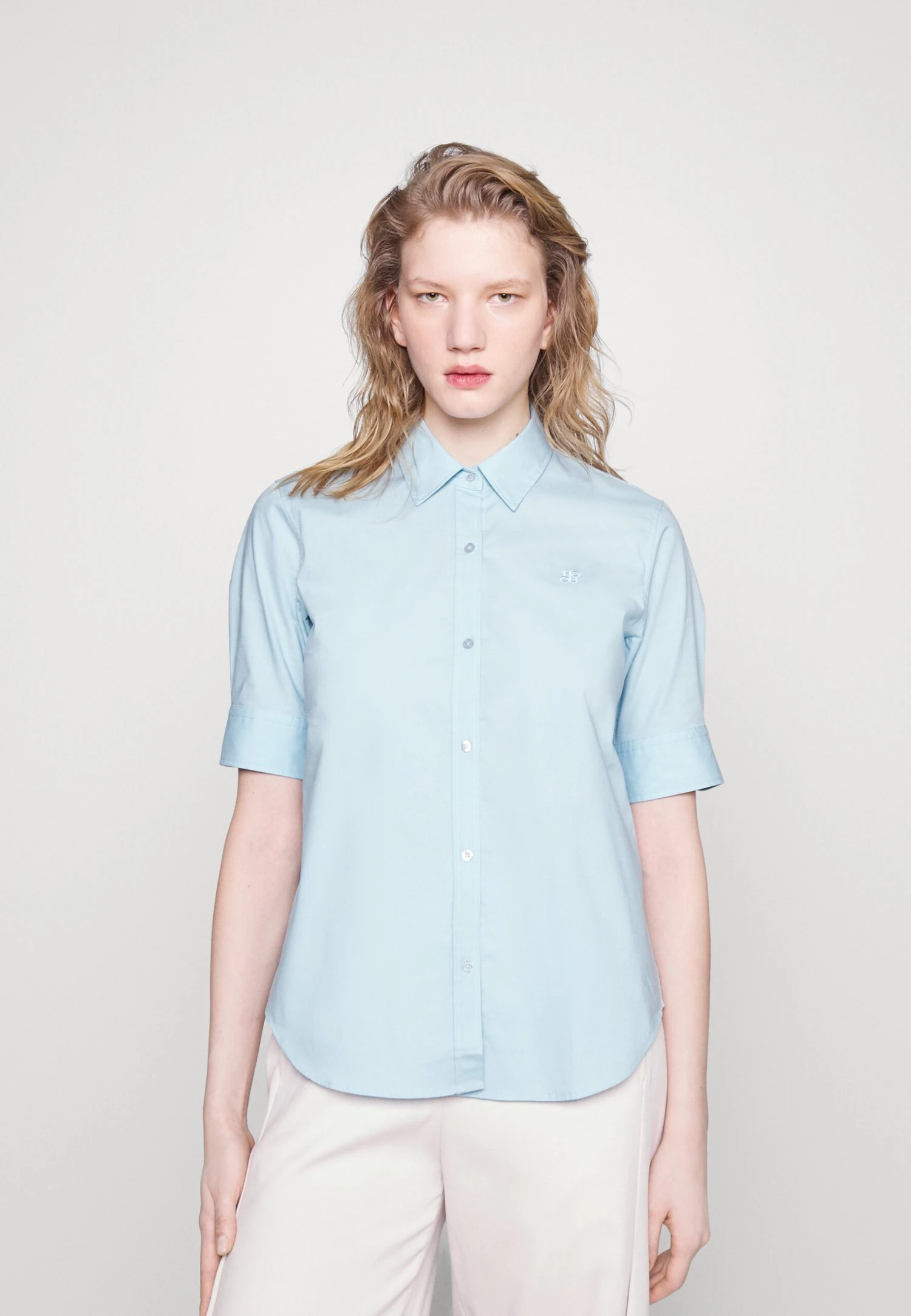 Hugo The Summer Shirt - Button-Down Blouse - Light/Pastel Blue 3 Hugo The Summer Shirt - Button-Down Blouse - Light/Pastel Blue
