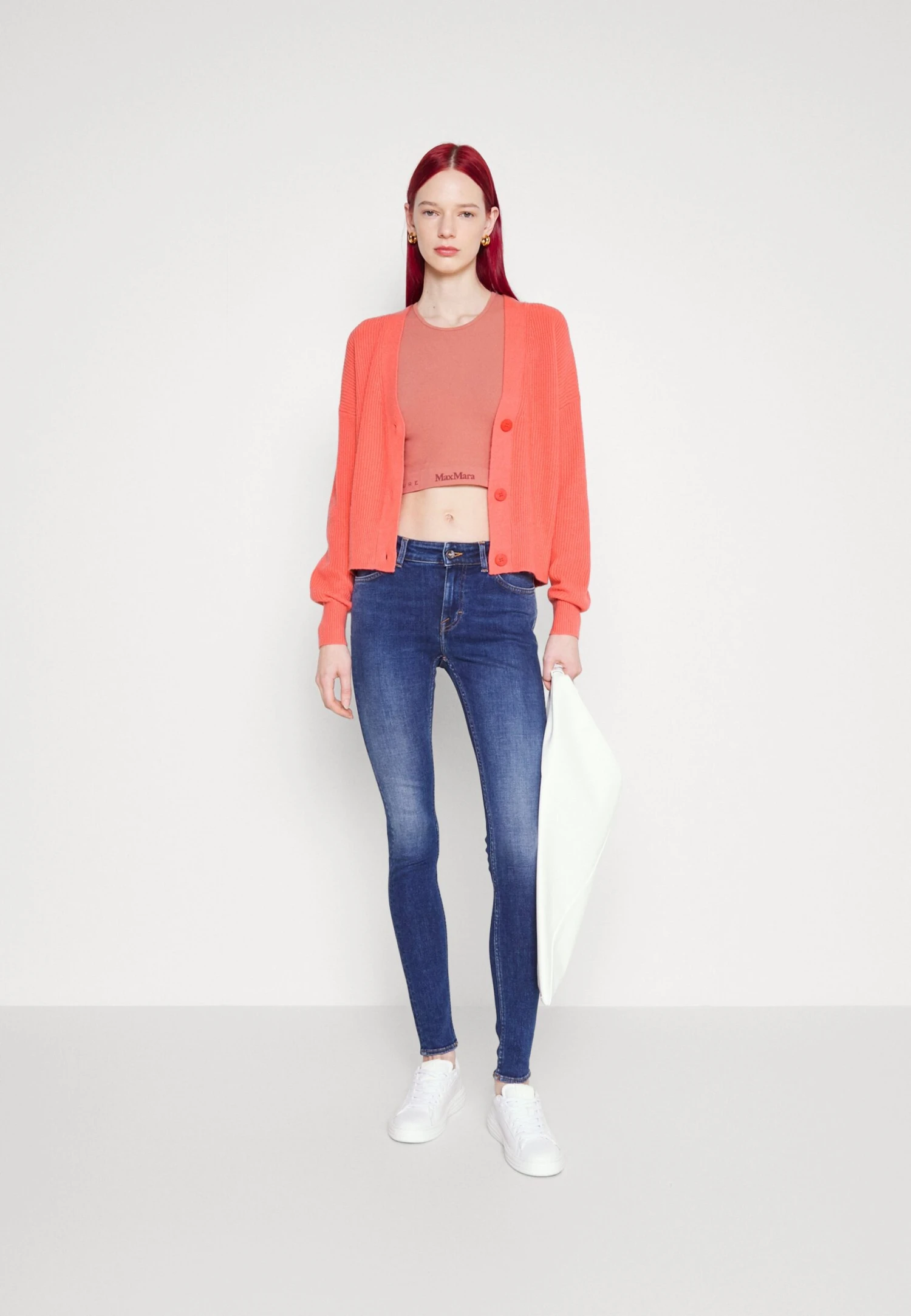 Hugo Shawany - Cardigan - Open Red 4 Hugo Shawany - Cardigan - Open Red - Image 2