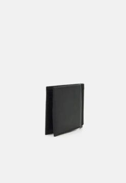 Hugo Myles Card Hold Unisex - Wallet - Black 8 Hugo Myles Card Hold Unisex - Wallet - Black -Hugo 55e00f0c8620467cb88307034c6be477