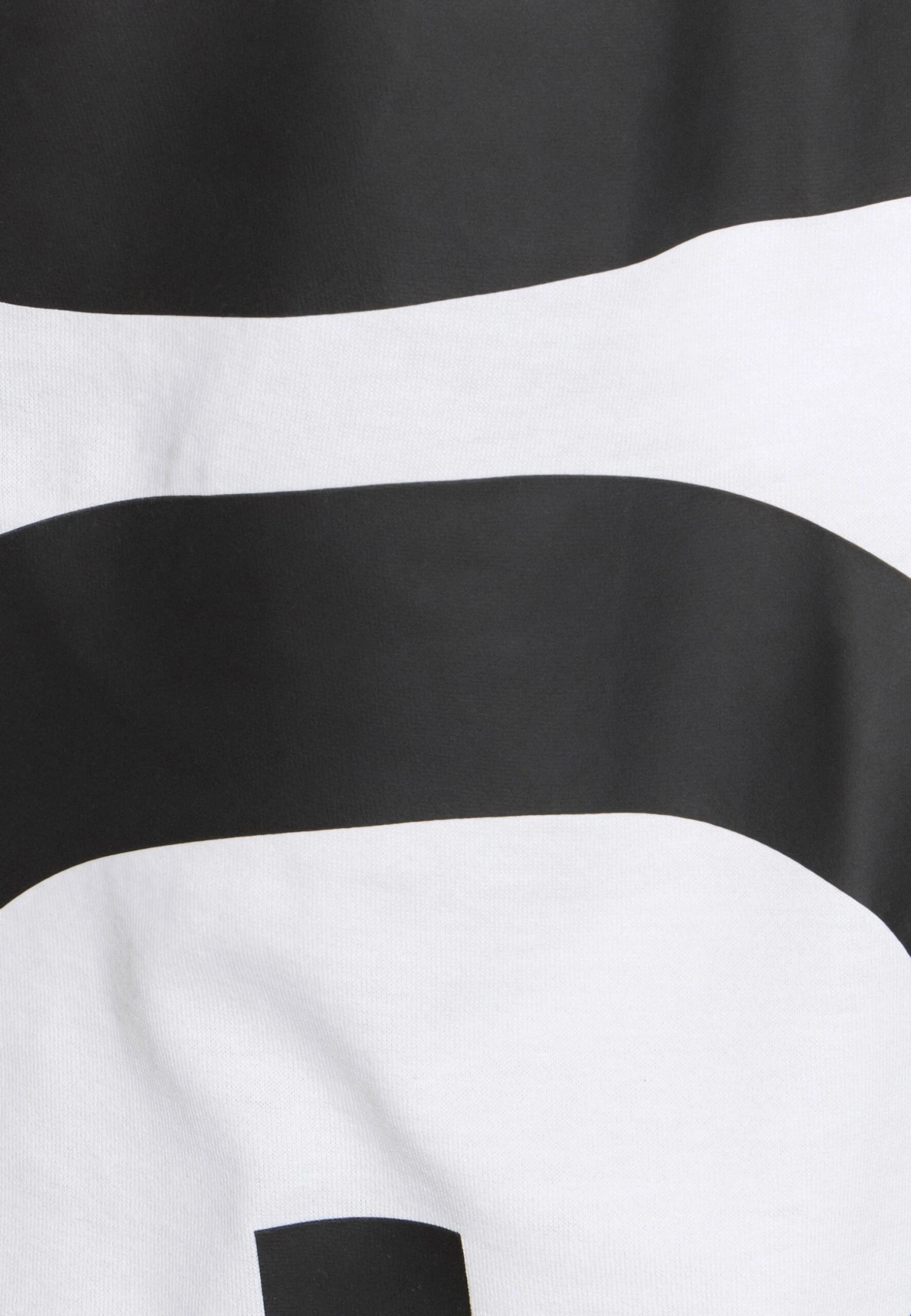 Hugo Daws - Print T-Shirt - White 7 Hugo Daws - Print T-Shirt - White - Image 5