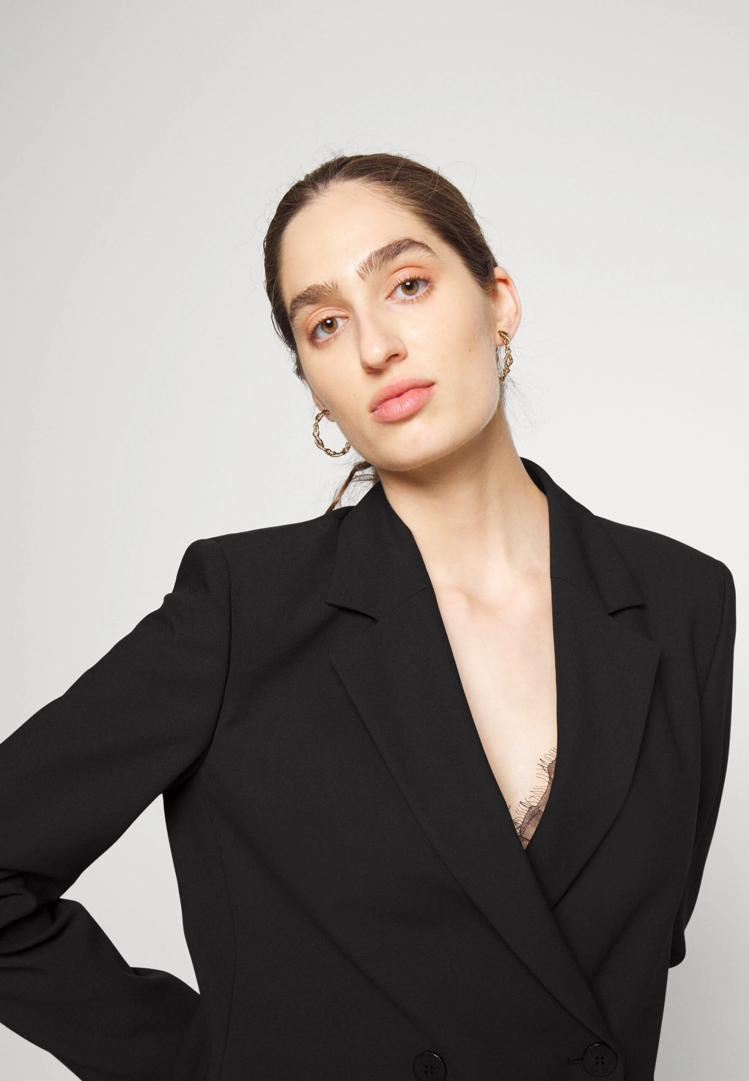 Hugo Avani - Blazer 6 Hugo Avani - Blazer - Image 4