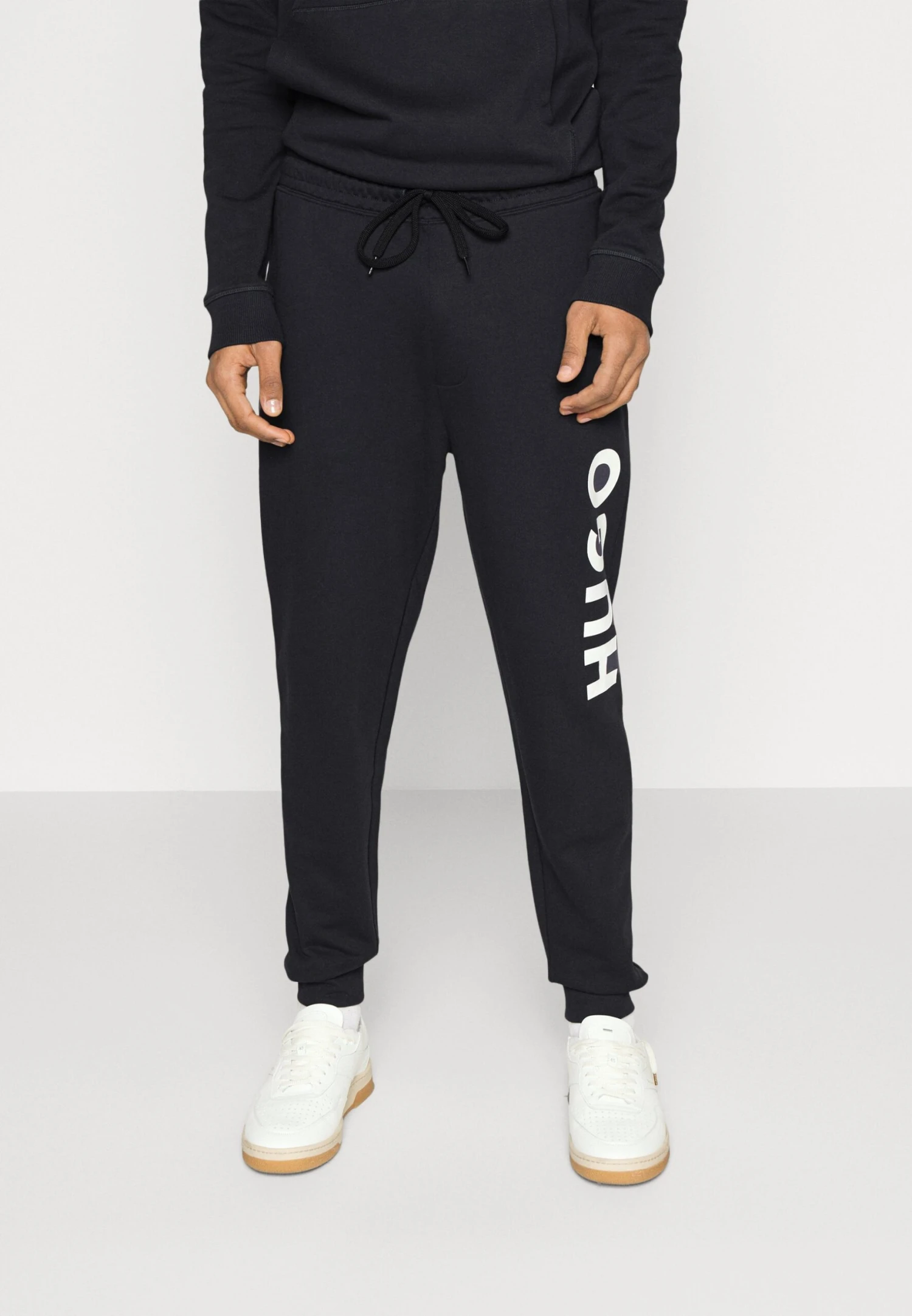 Hugo Dutschi - Tracksuit Bottoms - Dark Blue 5 Hugo Dutschi - Tracksuit Bottoms - Dark Blue - Image 3
