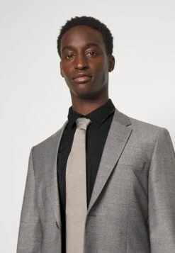 Hugo Ebor - Shirt - Black 11 Hugo Ebor - Shirt - Black -Hugo 58fc18e2f73f40f888421d0fa9b31387