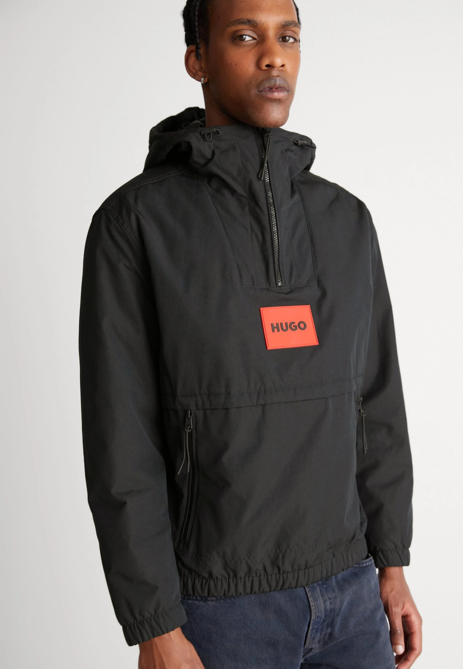 Hugo Windbreaker - Black 3 Hugo Windbreaker - Black