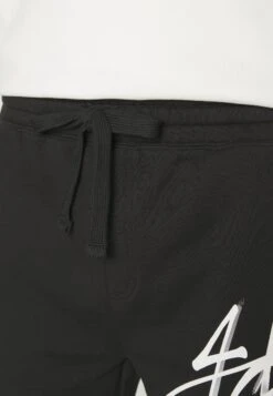 Hugo Dabsaroka - Shorts - Black 13 Hugo Dabsaroka - Shorts - Black -Hugo 6074fc30750a4f1a98921a28cdc8a3a8